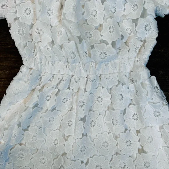 Petal & Pup White Lace Romper with Puff Sleeves - Picture 6 of 8